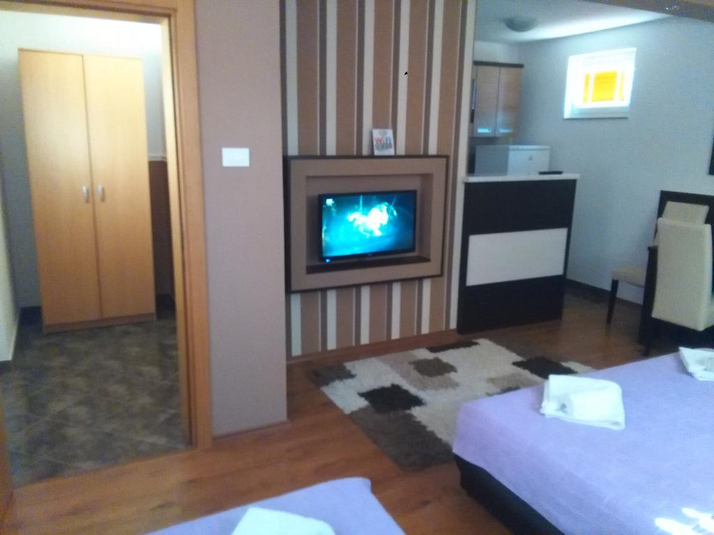 Apartments Leo 트레빈예 외부 사진